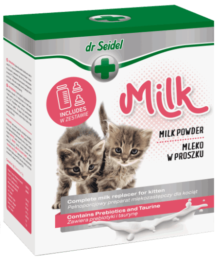 Complete milk replacer for kitten with feeding accessories